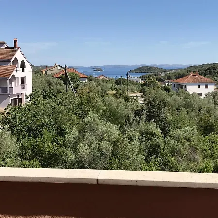 Lamjana *