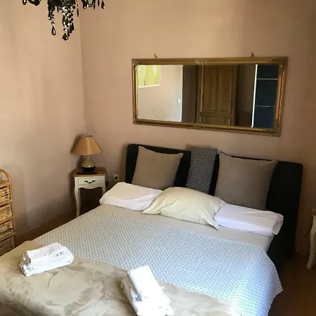 Apartment Lamjana Kali