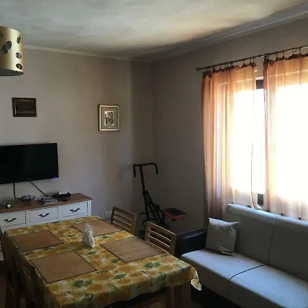Lamjana *